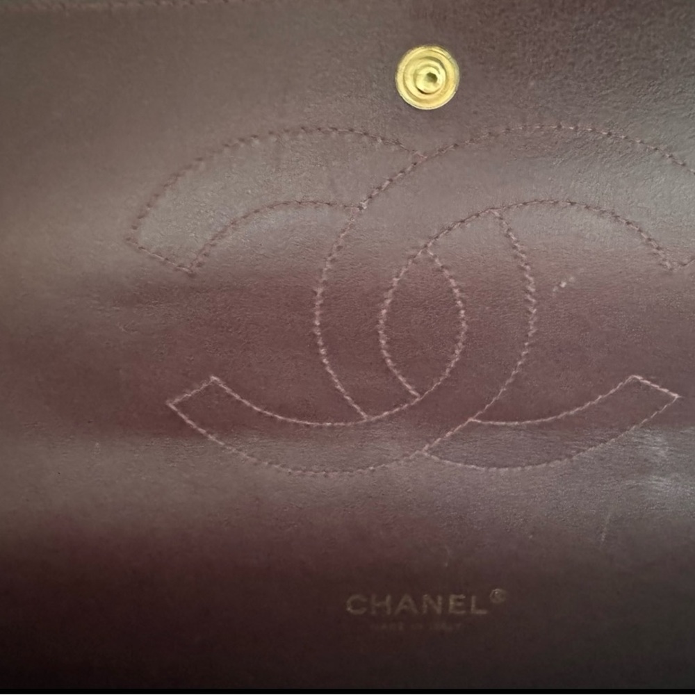 Authantic CHANEL Chanel Classic Maxi Double Flap Bag - Picture 14 of 16